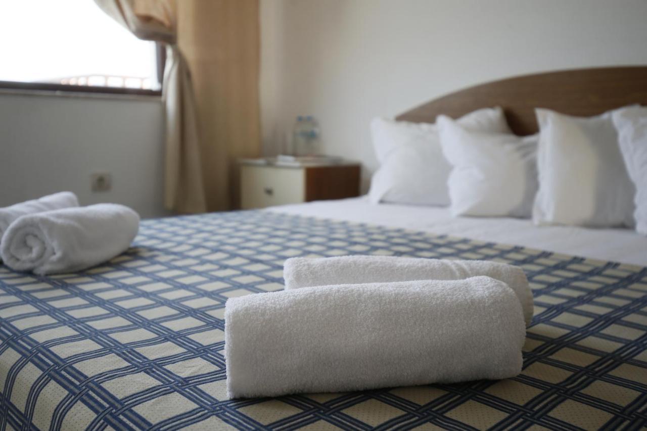 Hotel Corona Свети-Влас Экстерьер фото