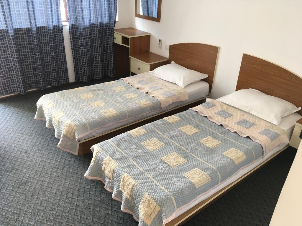 Hotel Corona Свети-Влас Экстерьер фото